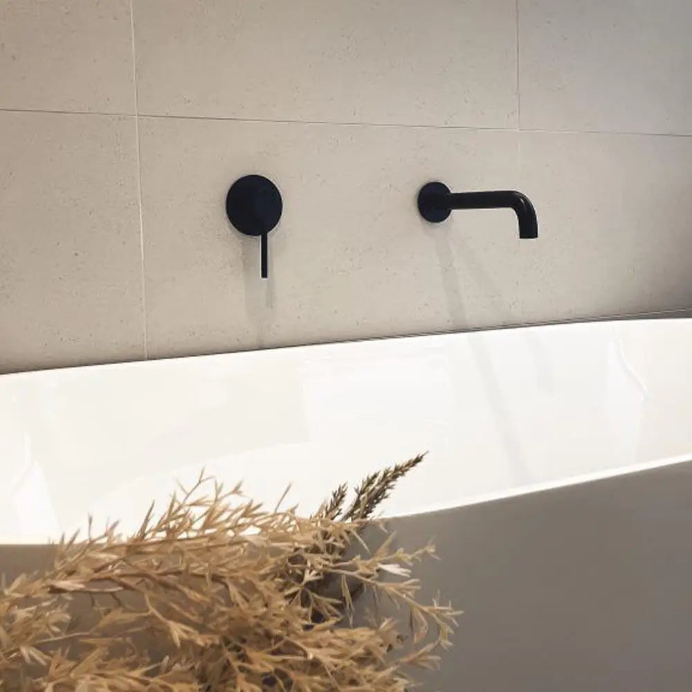Clearance - COMO Bath Spout Matte Black - Tapware